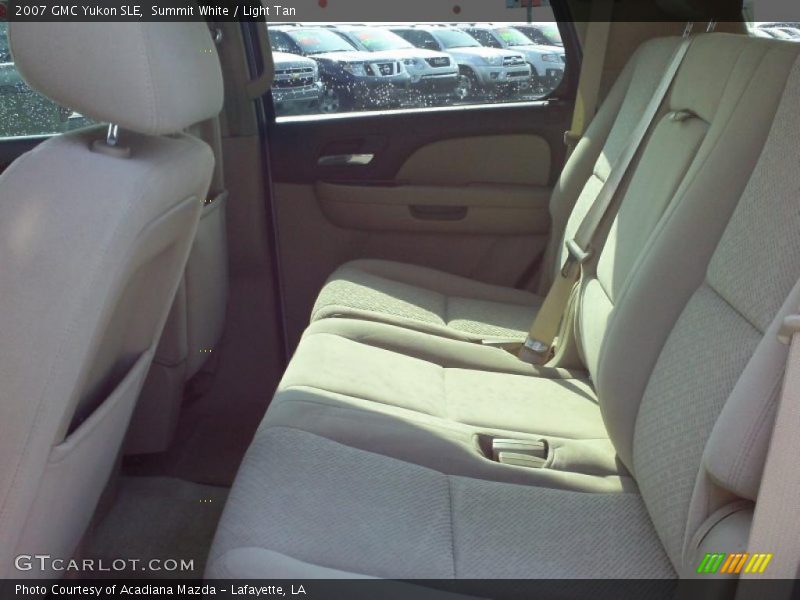 Summit White / Light Tan 2007 GMC Yukon SLE