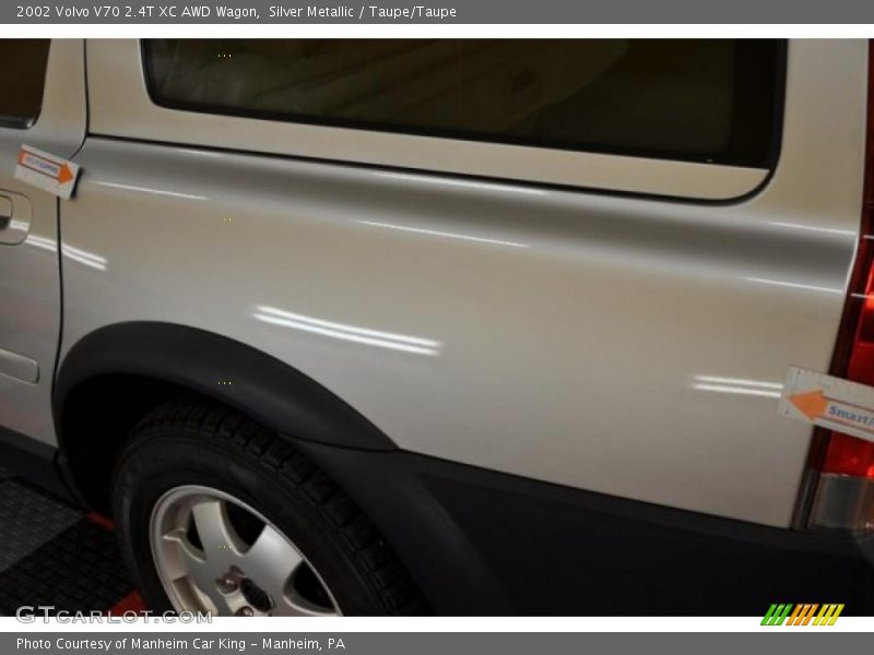Silver Metallic / Taupe/Taupe 2002 Volvo V70 2.4T XC AWD Wagon