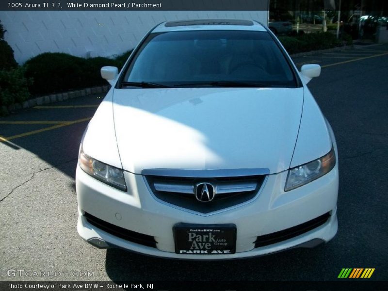 White Diamond Pearl / Parchment 2005 Acura TL 3.2