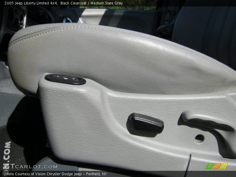 Black Clearcoat / Medium Slate Gray 2005 Jeep Liberty Limited 4x4