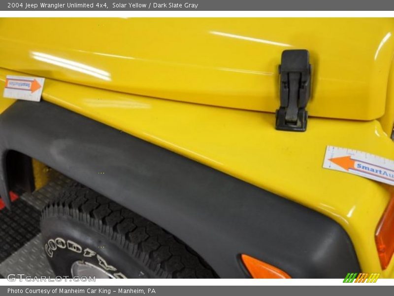 Solar Yellow / Dark Slate Gray 2004 Jeep Wrangler Unlimited 4x4