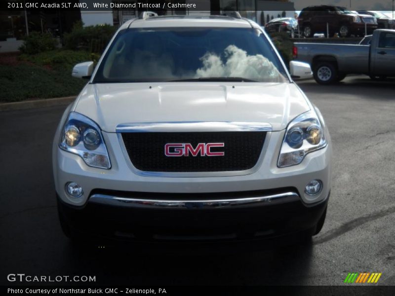 White Diamond Tintcoat / Cashmere 2011 GMC Acadia SLT AWD