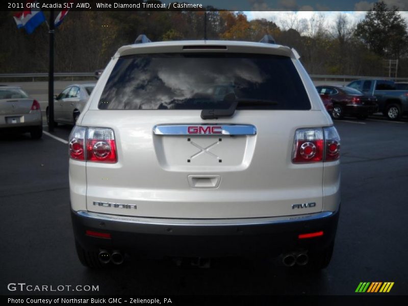 White Diamond Tintcoat / Cashmere 2011 GMC Acadia SLT AWD