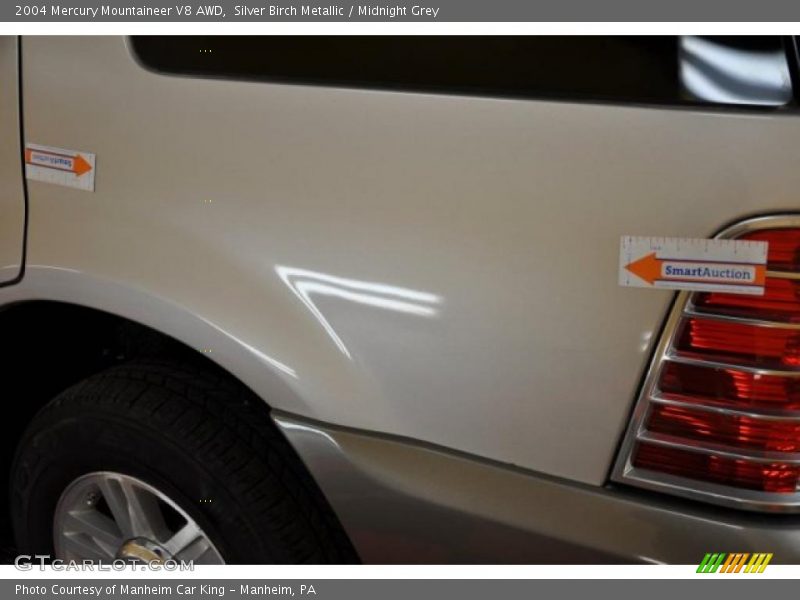 Silver Birch Metallic / Midnight Grey 2004 Mercury Mountaineer V8 AWD