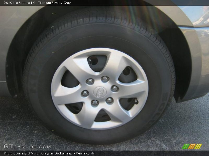Titanium Silver / Gray 2010 Kia Sedona LX