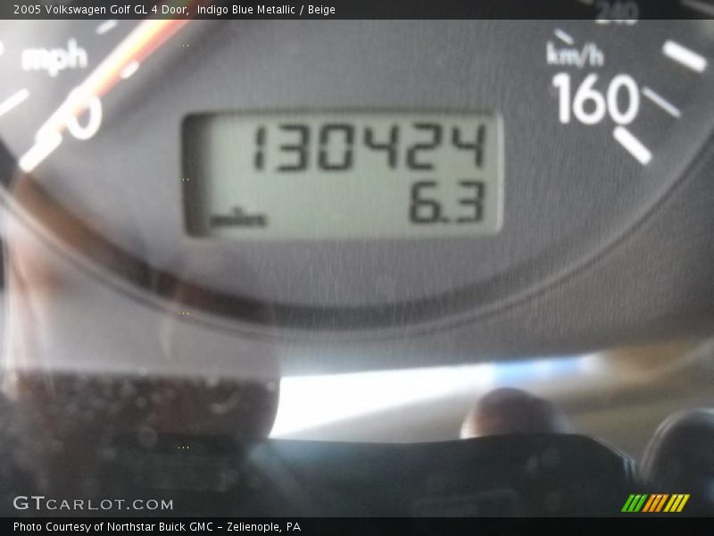 Indigo Blue Metallic / Beige 2005 Volkswagen Golf GL 4 Door