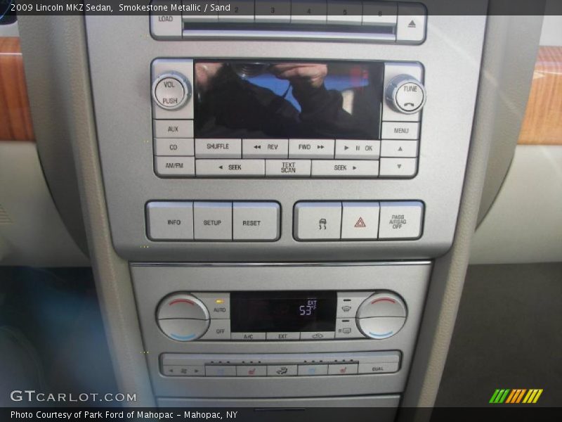 Smokestone Metallic / Sand 2009 Lincoln MKZ Sedan