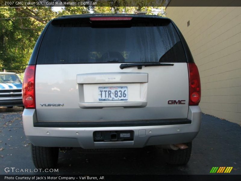 Gold Mist Metallic / Light Tan 2007 GMC Yukon SLT