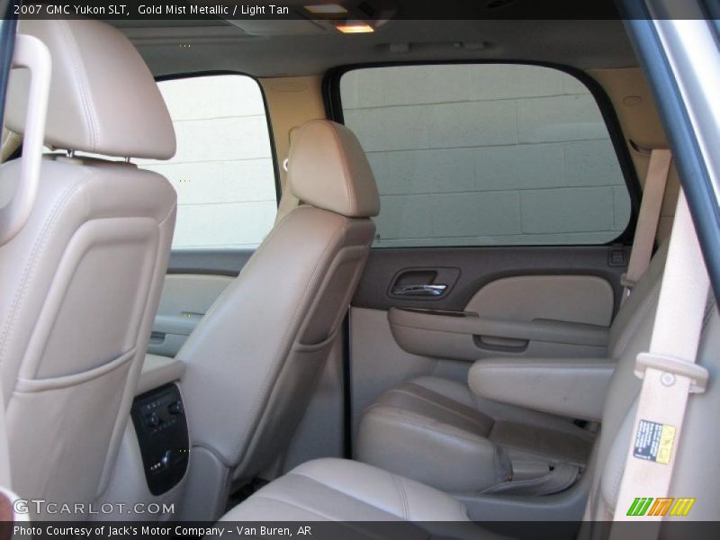 Gold Mist Metallic / Light Tan 2007 GMC Yukon SLT