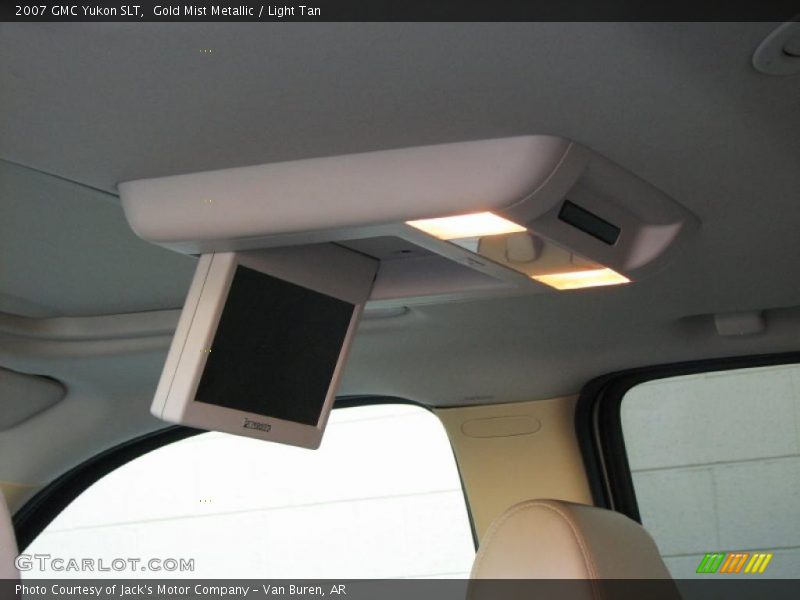 Gold Mist Metallic / Light Tan 2007 GMC Yukon SLT