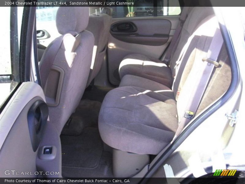 Sandstone Metallic / Light Cashmere 2004 Chevrolet TrailBlazer LT 4x4