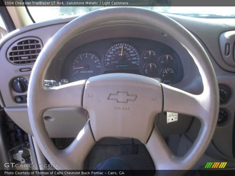 Sandstone Metallic / Light Cashmere 2004 Chevrolet TrailBlazer LT 4x4