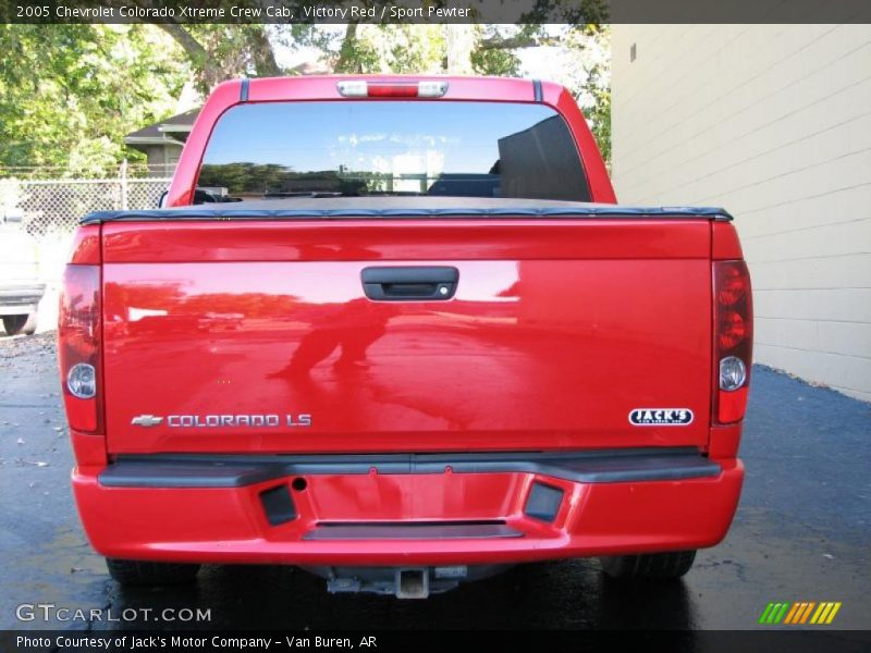 Victory Red / Sport Pewter 2005 Chevrolet Colorado Xtreme Crew Cab