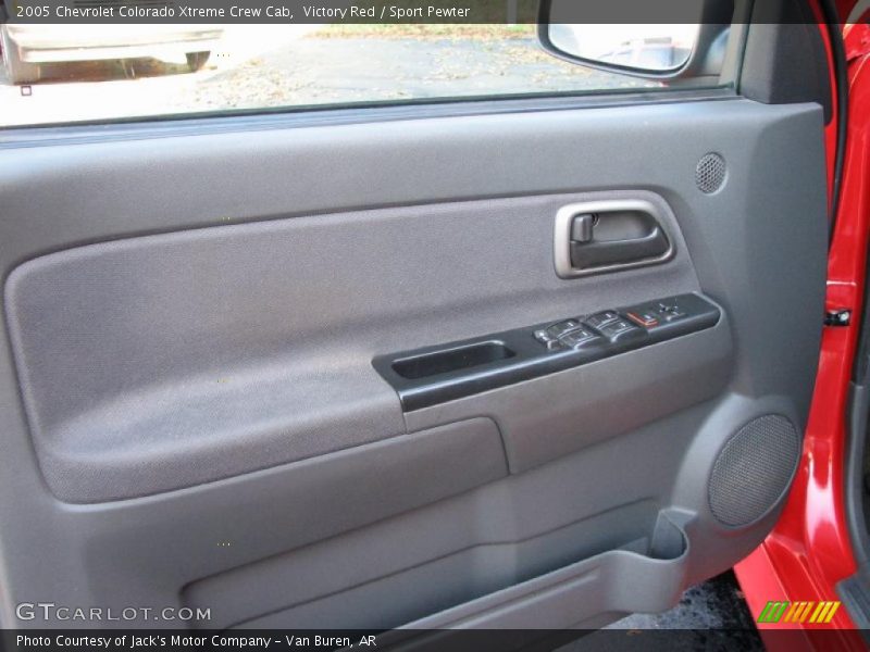 Door Panel of 2005 Colorado Xtreme Crew Cab