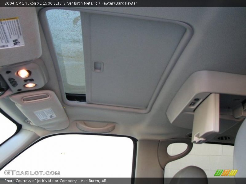 Silver Birch Metallic / Pewter/Dark Pewter 2004 GMC Yukon XL 1500 SLT