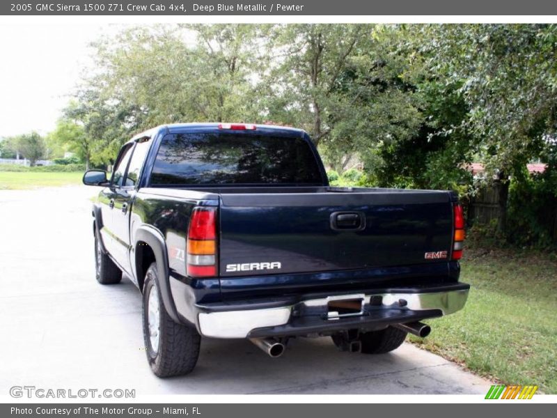 Deep Blue Metallic / Pewter 2005 GMC Sierra 1500 Z71 Crew Cab 4x4