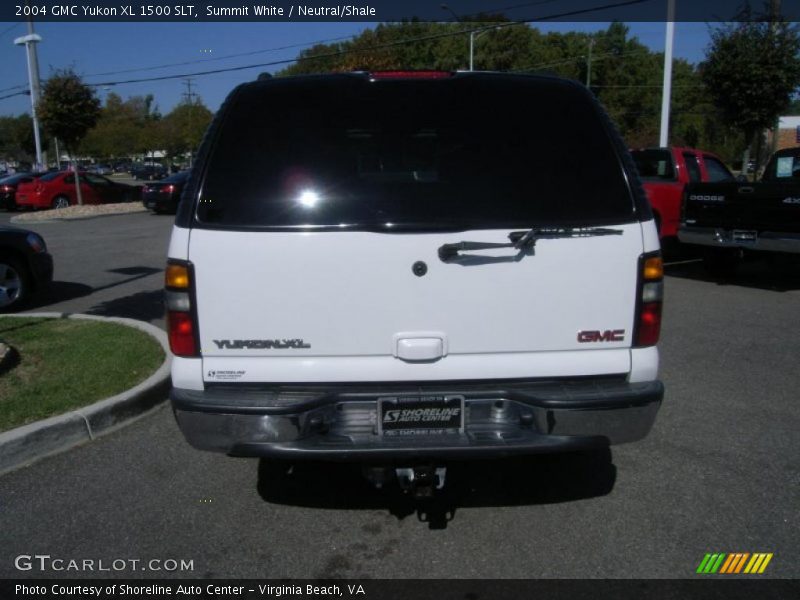 Summit White / Neutral/Shale 2004 GMC Yukon XL 1500 SLT