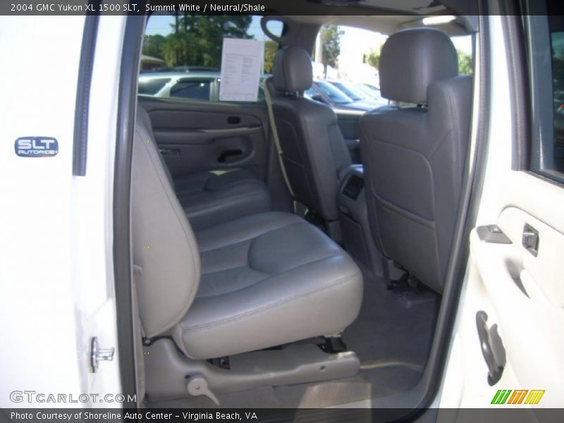  2004 Yukon XL 1500 SLT Neutral/Shale Interior