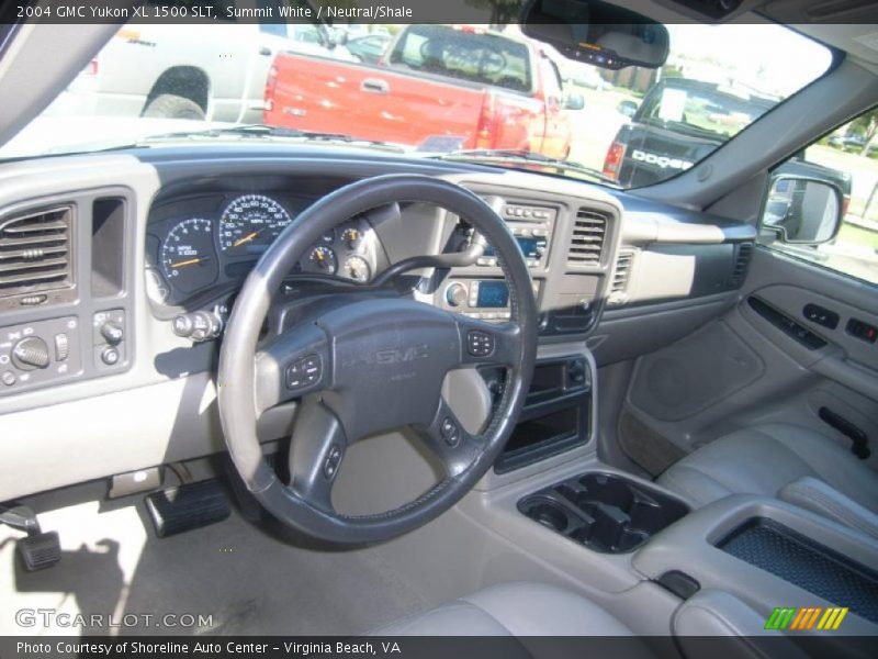 Summit White / Neutral/Shale 2004 GMC Yukon XL 1500 SLT