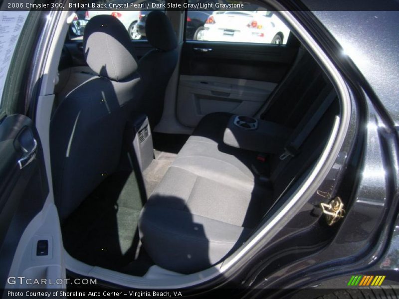 Brilliant Black Crystal Pearl / Dark Slate Gray/Light Graystone 2006 Chrysler 300