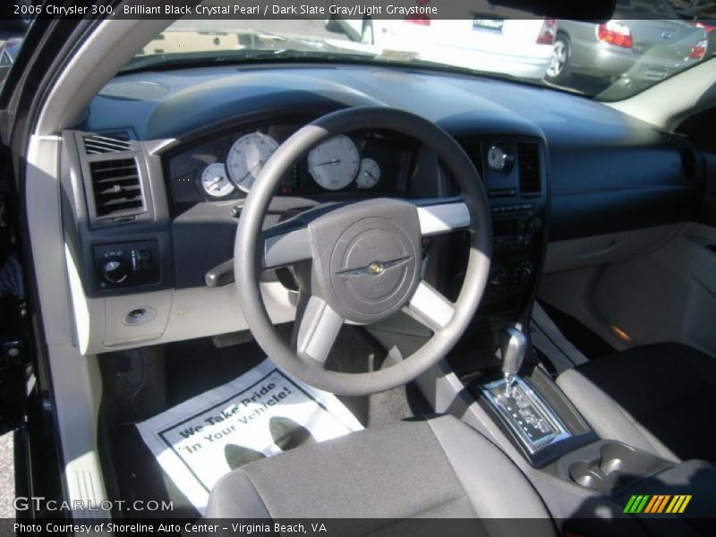 Brilliant Black Crystal Pearl / Dark Slate Gray/Light Graystone 2006 Chrysler 300