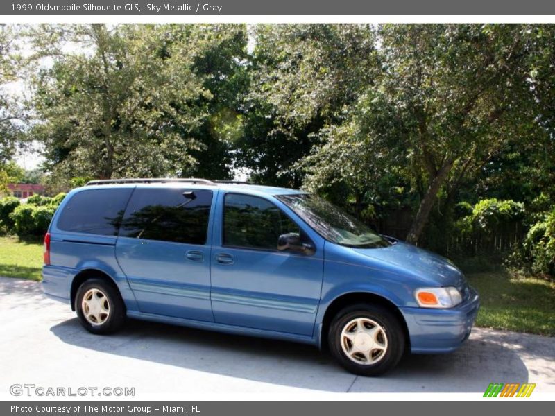 Sky Metallic / Gray 1999 Oldsmobile Silhouette GLS