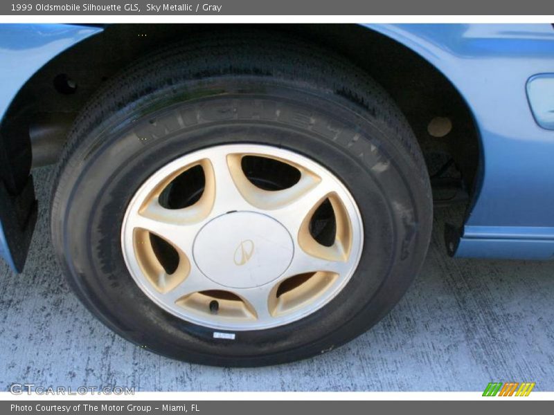Sky Metallic / Gray 1999 Oldsmobile Silhouette GLS