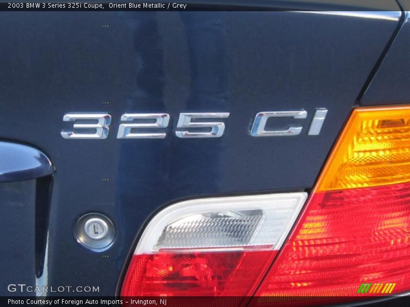  2003 3 Series 325i Coupe Logo