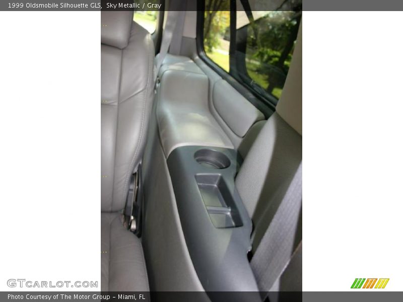 Sky Metallic / Gray 1999 Oldsmobile Silhouette GLS