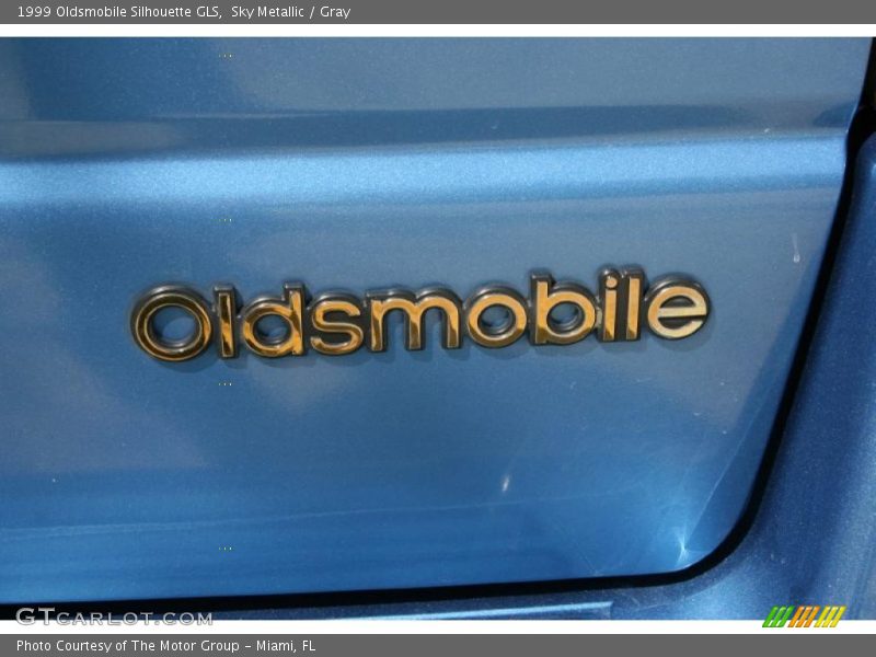 Sky Metallic / Gray 1999 Oldsmobile Silhouette GLS