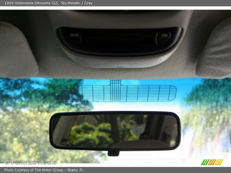 Sky Metallic / Gray 1999 Oldsmobile Silhouette GLS