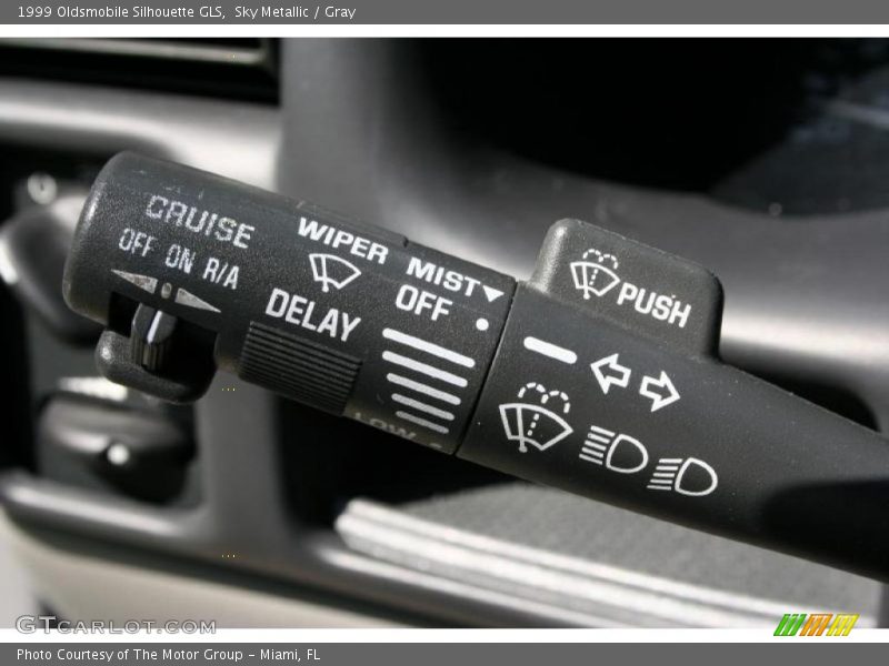 Sky Metallic / Gray 1999 Oldsmobile Silhouette GLS