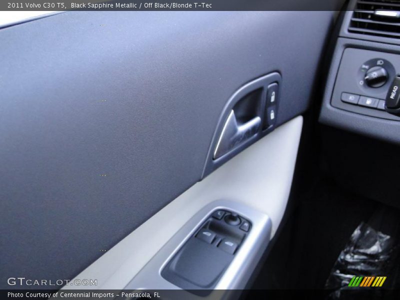 Black Sapphire Metallic / Off Black/Blonde T-Tec 2011 Volvo C30 T5