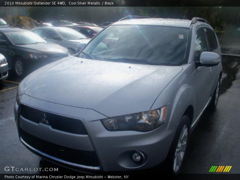 Cool Silver Metallic / Black 2010 Mitsubishi Outlander SE 4WD