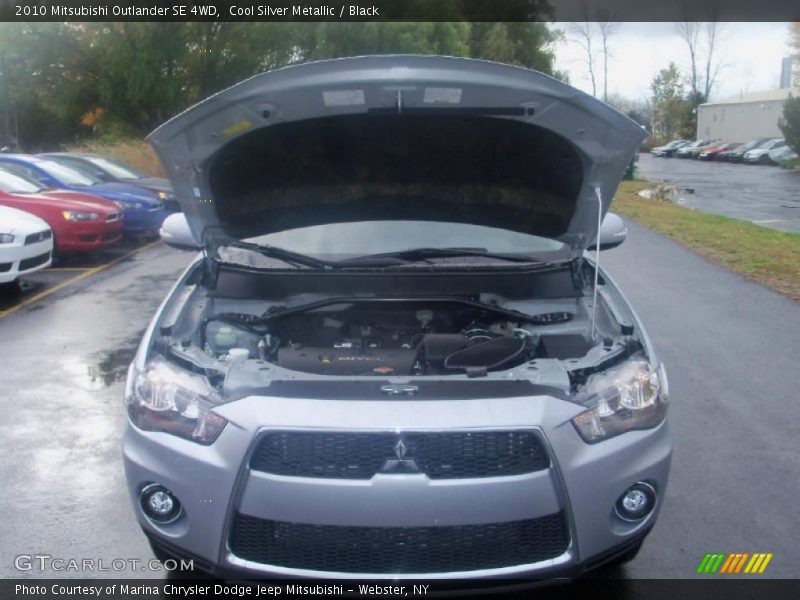 Cool Silver Metallic / Black 2010 Mitsubishi Outlander SE 4WD