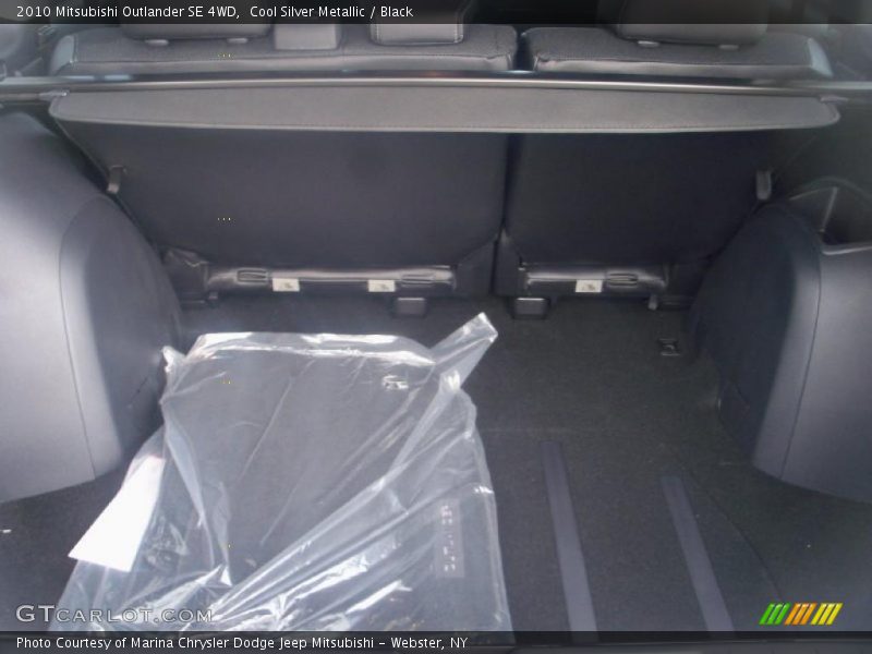 Cool Silver Metallic / Black 2010 Mitsubishi Outlander SE 4WD