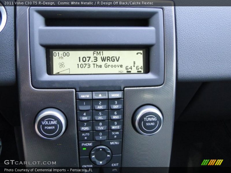Cosmic White Metallic / R Design Off Black/Calcite Flextec 2011 Volvo C30 T5 R-Design