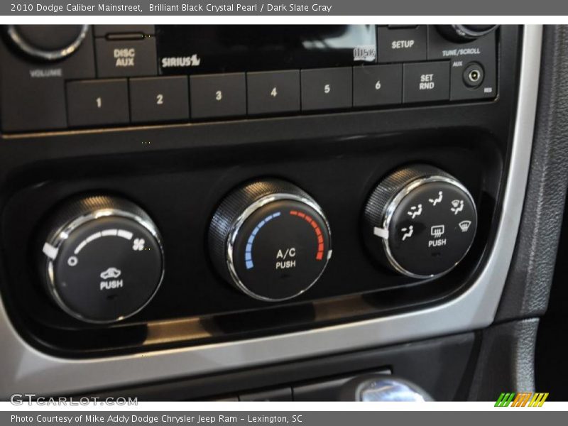 Brilliant Black Crystal Pearl / Dark Slate Gray 2010 Dodge Caliber Mainstreet