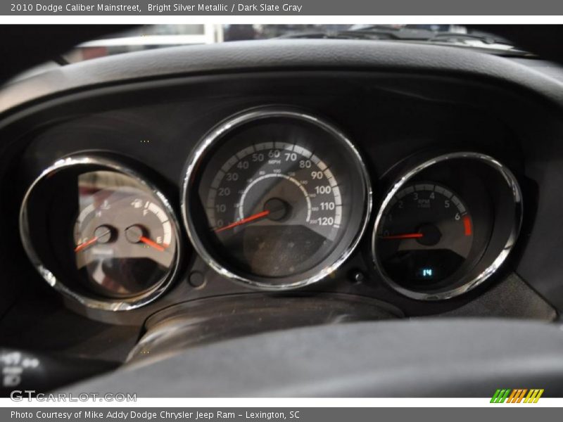 Bright Silver Metallic / Dark Slate Gray 2010 Dodge Caliber Mainstreet