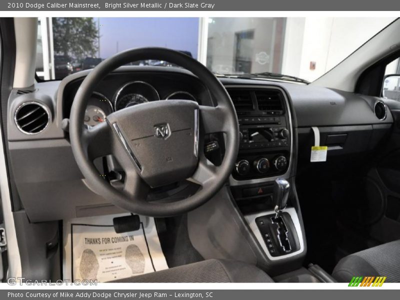 Bright Silver Metallic / Dark Slate Gray 2010 Dodge Caliber Mainstreet