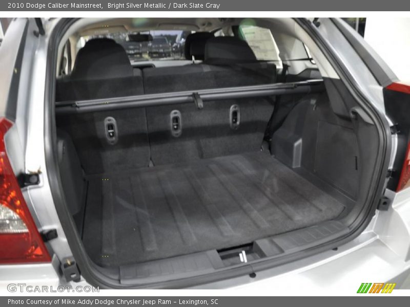 Bright Silver Metallic / Dark Slate Gray 2010 Dodge Caliber Mainstreet