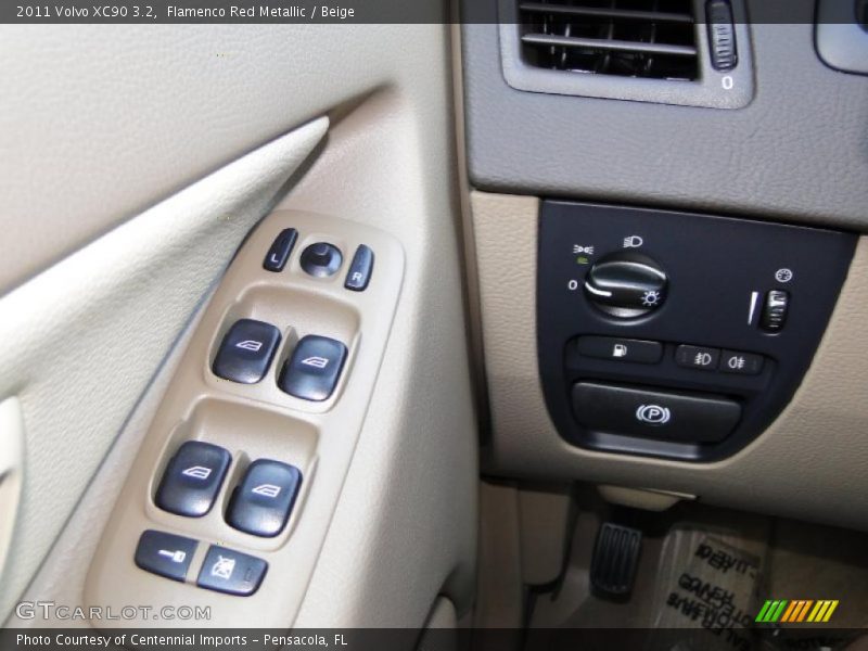 Flamenco Red Metallic / Beige 2011 Volvo XC90 3.2