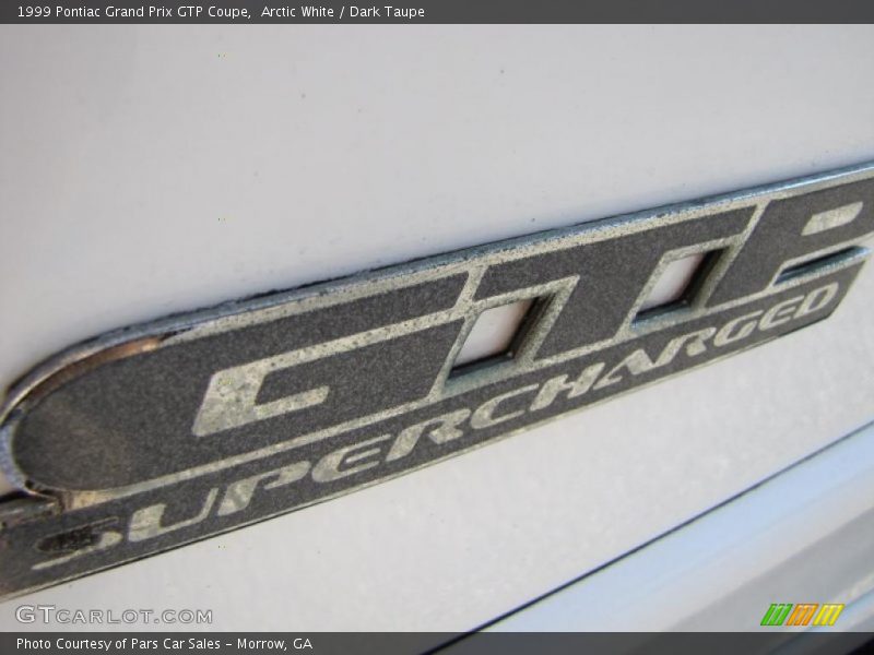 Arctic White / Dark Taupe 1999 Pontiac Grand Prix GTP Coupe