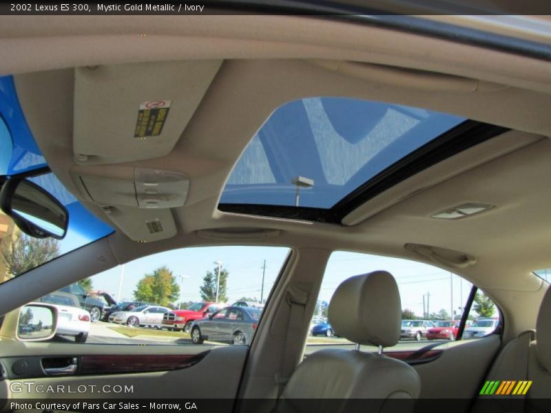Mystic Gold Metallic / Ivory 2002 Lexus ES 300