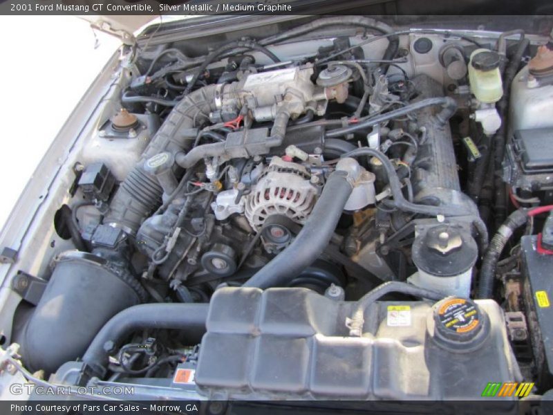  2001 Mustang GT Convertible Engine - 4.6 Liter SOHC 16-Valve V8