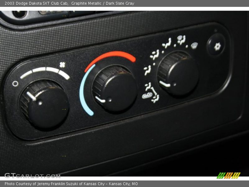 Graphite Metallic / Dark Slate Gray 2003 Dodge Dakota SXT Club Cab