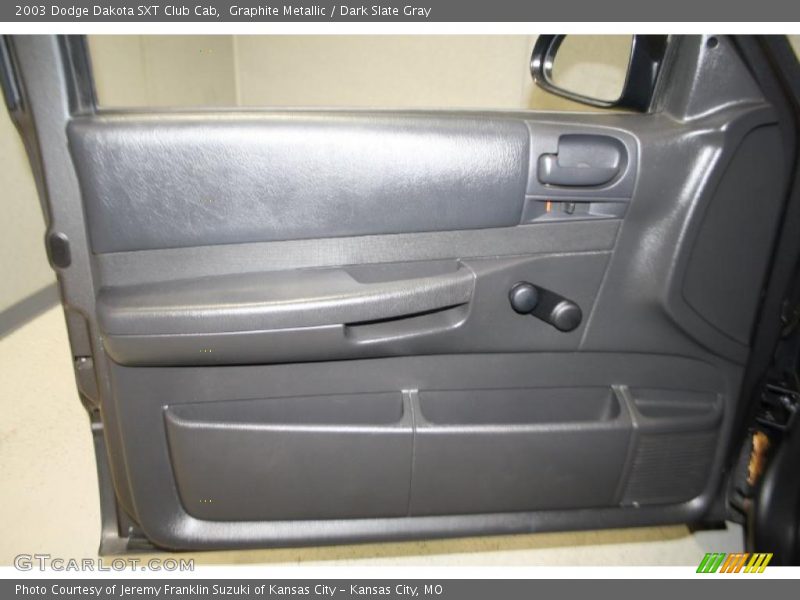 Door Panel of 2003 Dakota SXT Club Cab