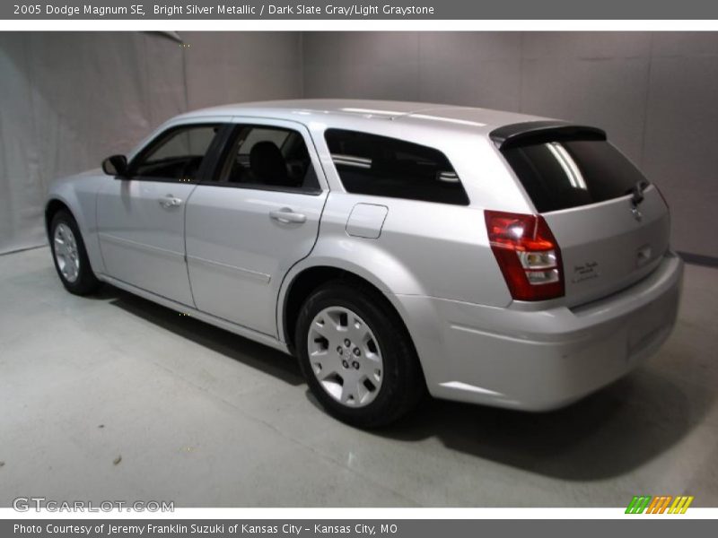 Bright Silver Metallic / Dark Slate Gray/Light Graystone 2005 Dodge Magnum SE