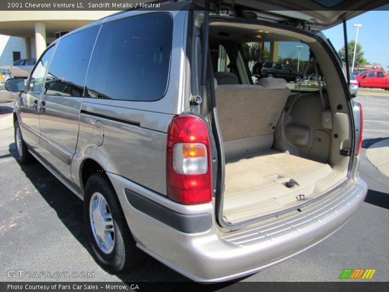  2001 Venture LS Trunk