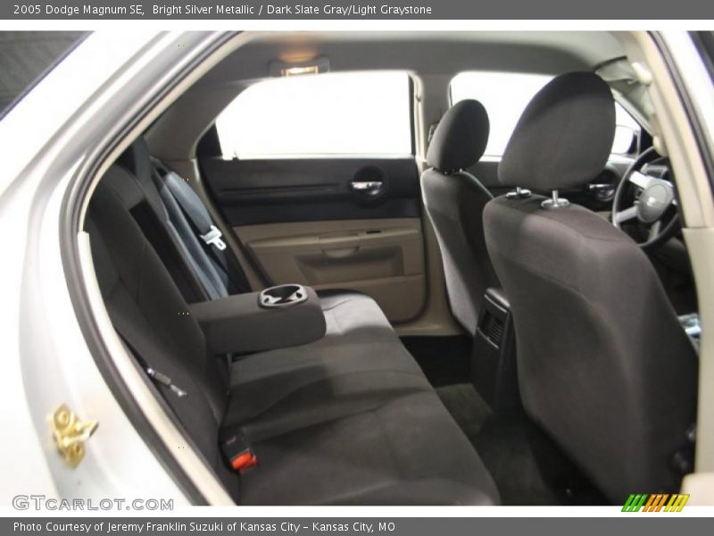 Bright Silver Metallic / Dark Slate Gray/Light Graystone 2005 Dodge Magnum SE